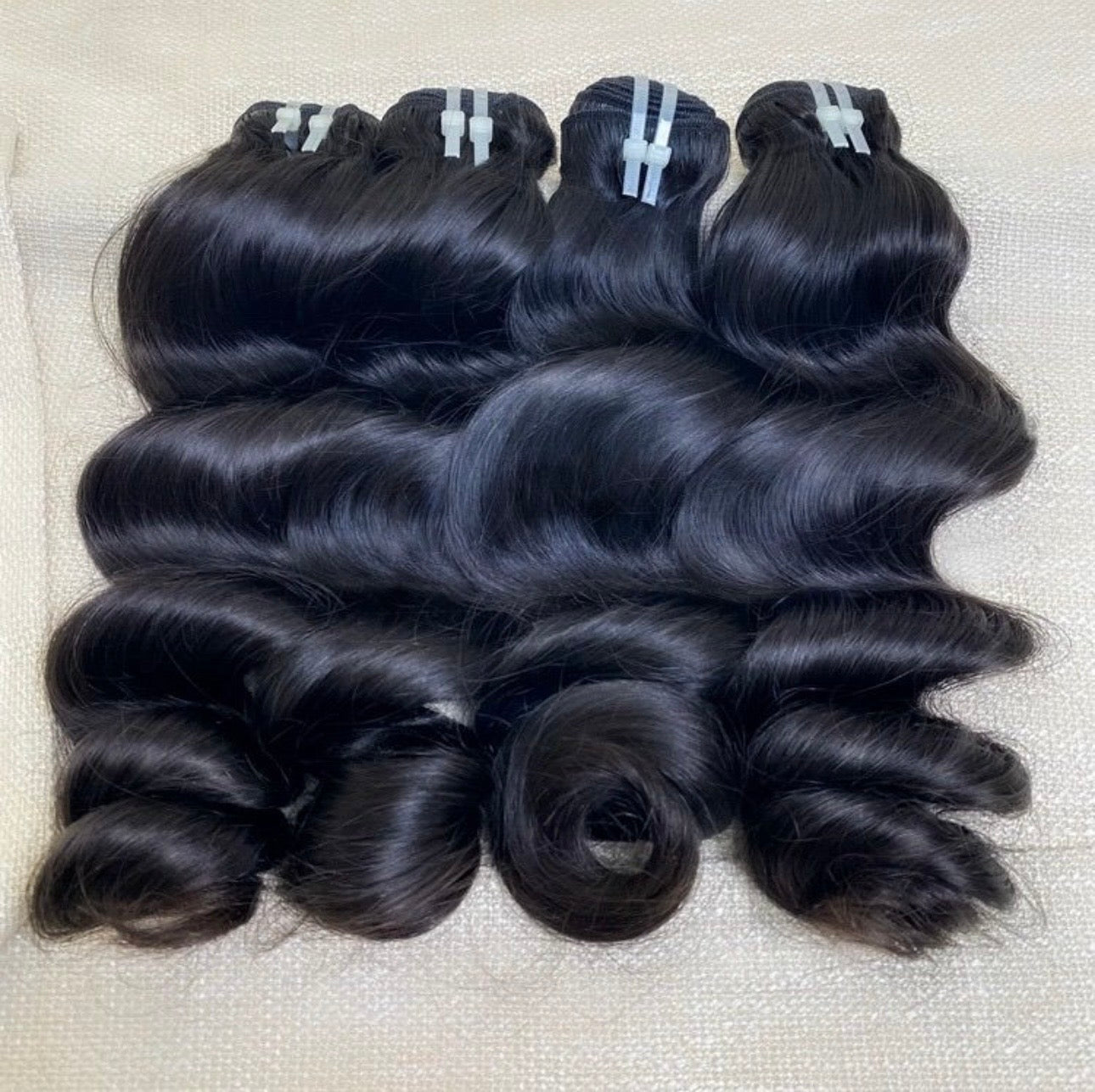 “Miss Trillionaire Loose Wave™”🦋