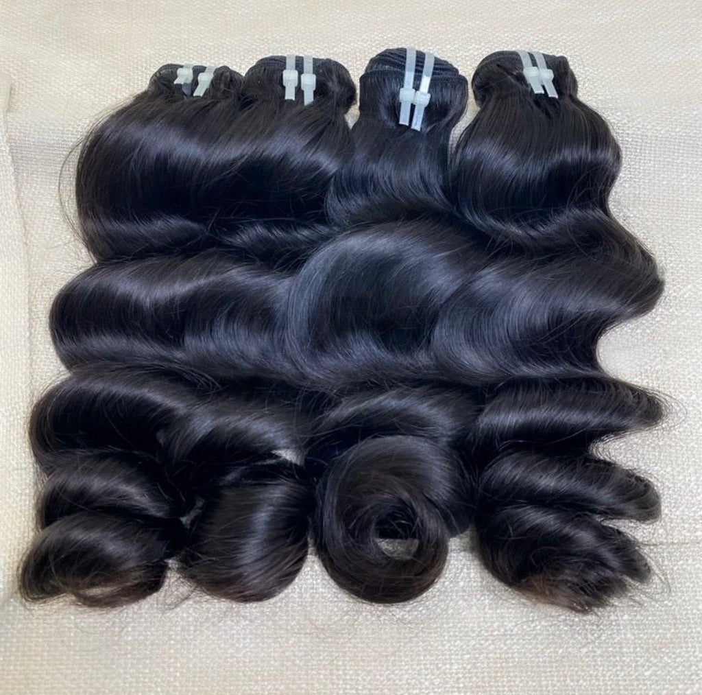“Miss Trillionaire Loose Wave™”🦋