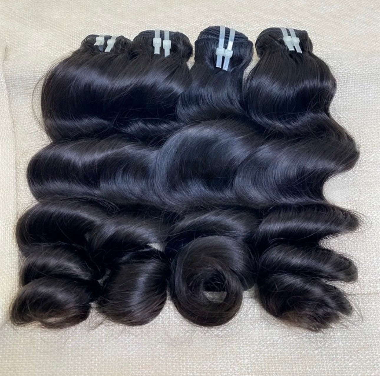 “Miss Trillionaire Loose Wave™”🦋
